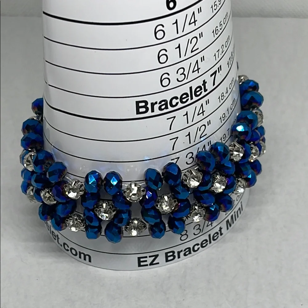 Vtg gorgeous Blue bead clear stretch prong set rhinestone Bracelet beautiful